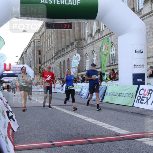 07.09.2025 - BARMER Alsterlauf Strokosch-Dieckow http://msf.ph/oto/8724144 07.09.2025 10:11:33 Ziel 2057, 2438, 2966, 3205, 4127, 4418, 5197, 8330, 8331, 8404 meine-sportfotos.de