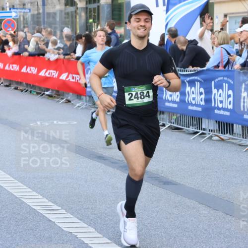 07.09.2025 - BARMER Alsterlauf Strokosch-Dieckow http://msf.ph/oto/8724146 07.09.2025 09:50:16 Ziel 2122, 2794, 2985, 3158, 3175, 3195, 3411, 3623, 3858, 3896, 4160, 4164, 4336, 4663, 5018, 5318, 5383, 5425, 5441, 5579, 5642, 6235, 8043, 8240, 8249, 8250 meine-sportfotos.de