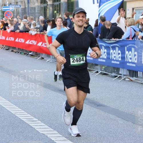 07.09.2025 - BARMER Alsterlauf Strokosch-Dieckow http://msf.ph/oto/8724149 07.09.2025 09:50:15 Ziel 2122, 2794, 2985, 3158, 3175, 3195, 3320, 3411, 3623, 3858, 3896, 4160, 4164, 4336, 4663, 5018, 5318, 5383, 5425, 5441, 5579, 5642, 6133, 6235, 8043, 8240, 8249, 8250 meine-sportfotos.de