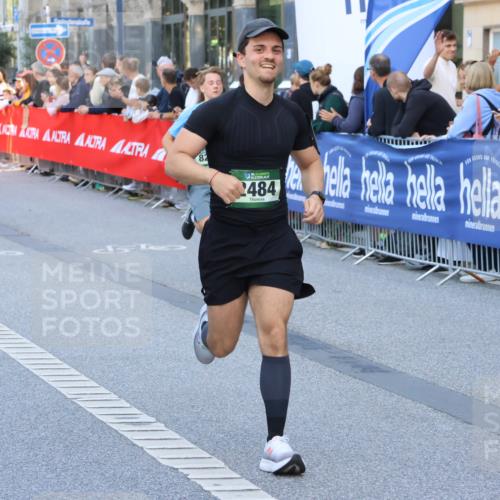 07.09.2025 - BARMER Alsterlauf Strokosch-Dieckow http://msf.ph/oto/8724156 07.09.2025 09:50:15 Ziel 2122, 2794, 2985, 3158, 3175, 3195, 3320, 3411, 3623, 3858, 3896, 4160, 4164, 4336, 4663, 5018, 5318, 5383, 5425, 5441, 5579, 5642, 6133, 6235, 8043, 8240, 8249, 8250 meine-sportfotos.de
