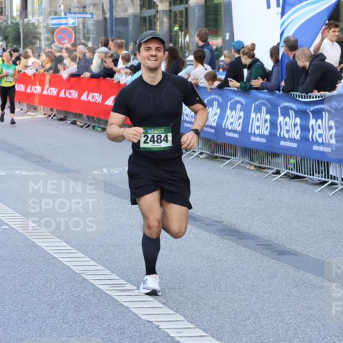07.09.2025 - BARMER Alsterlauf Strokosch-Dieckow http://msf.ph/oto/8724168 07.09.2025 09:50:15 Ziel 2122, 2794, 2985, 3158, 3175, 3195, 3320, 3411, 3623, 3858, 3896, 4160, 4164, 4336, 4663, 5018, 5318, 5383, 5425, 5441, 5579, 5642, 6133, 6235, 8043, 8240, 8249, 8250 meine-sportfotos.de
