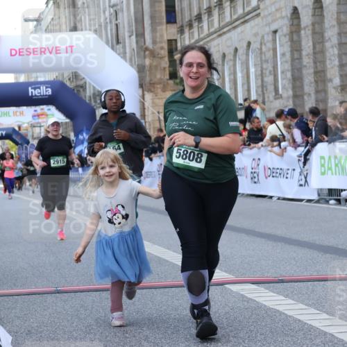 07.09.2025 - BARMER Alsterlauf Strokosch-Dieckow http://msf.ph/oto/8724175 07.09.2025 10:11:51 Ziel 2754, 2860, 2915, 3089, 3164, 5808 meine-sportfotos.de