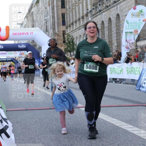 07.09.2025 - BARMER Alsterlauf Strokosch-Dieckow http://msf.ph/oto/8724176 07.09.2025 10:11:51 Ziel 2754, 2860, 2915, 3089, 3164, 5808 meine-sportfotos.de