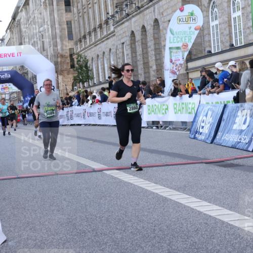 07.09.2025 - BARMER Alsterlauf Strokosch-Dieckow http://msf.ph/oto/8724186 07.09.2025 10:11:55 Ziel 2860, 2915, 3089, 3164, 3526, 3732, 4846, 5808 meine-sportfotos.de