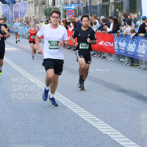 07.09.2025 - BARMER Alsterlauf Strokosch-Dieckow http://msf.ph/oto/8724187 07.09.2025 09:50:08 Ziel 2122, 2328, 2697, 2794, 2906, 2912, 2985, 3037, 3158, 3175, 3195, 3299, 3320, 3728, 3858, 3896, 4160, 4164, 4336, 4663, 4988, 5215, 5318, 5425, 5441, 5470, 5565, 5579, 5587, 5642, 5776, 5812, 6133, 6235, 6252, 8043, 8240, 8249, 8250, 8415 meine-sportfotos.de
