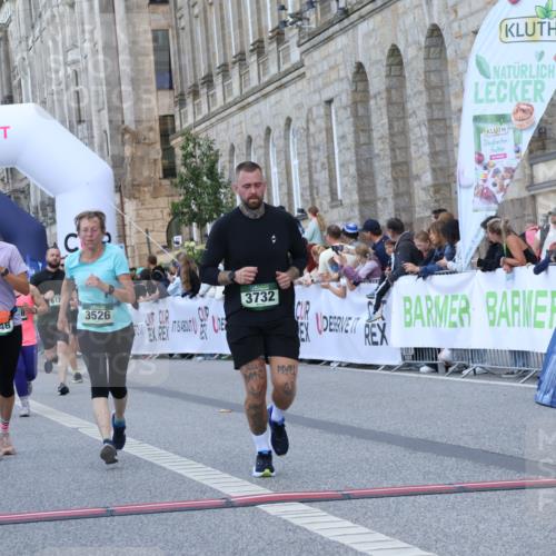 07.09.2025 - BARMER Alsterlauf Strokosch-Dieckow http://msf.ph/oto/8724192 07.09.2025 10:12:00 Ziel 2283, 2300, 2860, 3089, 3526, 3732, 3828, 4045, 4491, 4846, 6124 meine-sportfotos.de