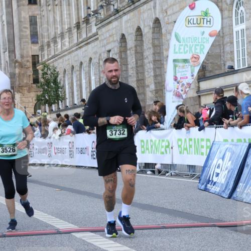 07.09.2025 - BARMER Alsterlauf Strokosch-Dieckow http://msf.ph/oto/8724194 07.09.2025 10:12:00 Ziel 2283, 2300, 2860, 3089, 3526, 3732, 3828, 4045, 4491, 4846, 6124 meine-sportfotos.de