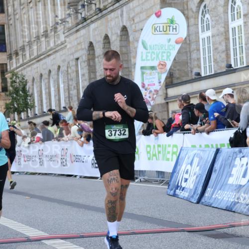 07.09.2025 - BARMER Alsterlauf Strokosch-Dieckow http://msf.ph/oto/8724195 07.09.2025 10:12:01 Ziel 2283, 2300, 2860, 3089, 3526, 3732, 3828, 4045, 4491, 4846, 6124 meine-sportfotos.de