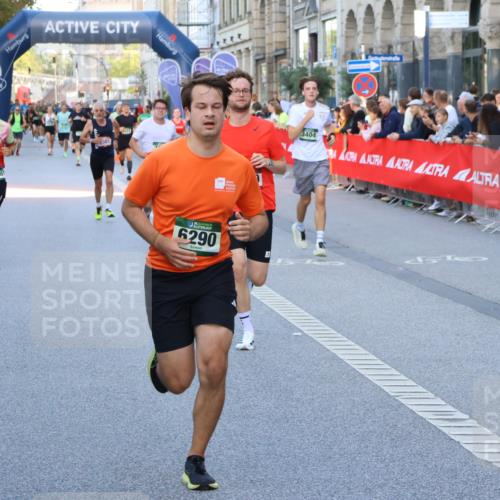 07.09.2025 - BARMER Alsterlauf Strokosch-Dieckow http://msf.ph/oto/8724202 07.09.2025 09:50:05 Ziel 2122, 2328, 2697, 2794, 2906, 2912, 2985, 3037, 3158, 3175, 3195, 3299, 3320, 3728, 3858, 3896, 4164, 4336, 4663, 4988, 5215, 5372, 5425, 5441, 5470, 5565, 5579, 5587, 5642, 5776, 5812, 6133, 6252, 6311, 8043, 8249, 8250, 8415 meine-sportfotos.de