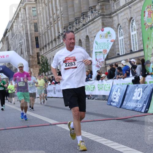 07.09.2025 - BARMER Alsterlauf Strokosch-Dieckow http://msf.ph/oto/8724214 07.09.2025 10:12:08 Ziel 2283, 2300, 2772, 2820, 2934, 3393, 3398, 3783, 3828, 3867, 4045, 4376, 4491, 5166, 5448, 5649, 5650, 6124, 6144, 6180, 8264 meine-sportfotos.de