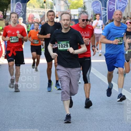 07.09.2025 - BARMER Alsterlauf Strokosch-Dieckow http://msf.ph/oto/8724221 07.09.2025 09:49:59 Ziel 2328, 2697, 2794, 2906, 2912, 2985, 3032, 3037, 3195, 3299, 3320, 3579, 3728, 3819, 3858, 3896, 4326, 4924, 4988, 5215, 5372, 5428, 5441, 5470, 5565, 5587, 5722, 5776, 5812, 6133, 6252, 6311, 8043, 8262, 8377, 8415, 8419 meine-sportfotos.de