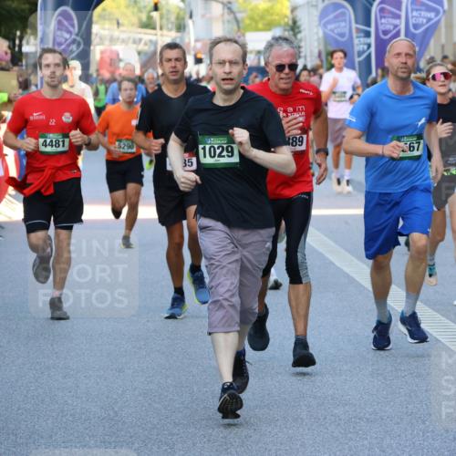 07.09.2025 - BARMER Alsterlauf Strokosch-Dieckow http://msf.ph/oto/8724224 07.09.2025 09:49:59 Ziel 2328, 2697, 2794, 2906, 2912, 2985, 3032, 3037, 3195, 3299, 3320, 3579, 3728, 3819, 3858, 3896, 4326, 4924, 4988, 5215, 5372, 5428, 5441, 5470, 5565, 5587, 5722, 5776, 5812, 6133, 6252, 6311, 8043, 8262, 8377, 8415, 8419 meine-sportfotos.de