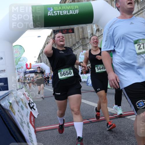 07.09.2025 - BARMER Alsterlauf Strokosch-Dieckow http://msf.ph/oto/8724232 07.09.2025 10:12:14 Ziel 2772, 2820, 2846, 2847, 2934, 3348, 3349, 3393, 3398, 3692, 3783, 3792, 3867, 4376, 5166, 5448, 5649, 5650, 6008, 6130, 6144, 6180, 8264 meine-sportfotos.de