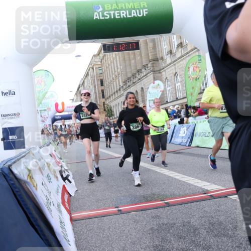 07.09.2025 - BARMER Alsterlauf Strokosch-Dieckow http://msf.ph/oto/8724235 07.09.2025 10:12:15 Ziel 2293, 2772, 2820, 2846, 2847, 2934, 3348, 3349, 3393, 3398, 3692, 3783, 3792, 3867, 4376, 5448, 5649, 5650, 6008, 6130, 6144, 6180, 8038, 8039, 8264 meine-sportfotos.de