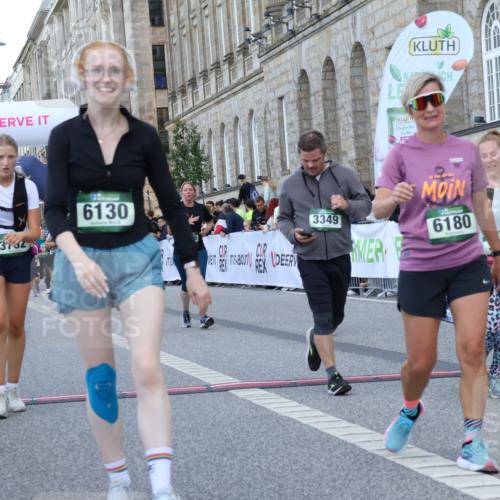 07.09.2025 - BARMER Alsterlauf Strokosch-Dieckow http://msf.ph/oto/8724243 07.09.2025 10:12:17 Ziel 2293, 2772, 2820, 2846, 2847, 2934, 3327, 3348, 3349, 3366, 3367, 3393, 3398, 3692, 3783, 3792, 3867, 4970, 5418, 5448, 5649, 5650, 5758, 5760, 6008, 6130, 6144, 6180, 8038, 8039, 8126, 8264 meine-sportfotos.de