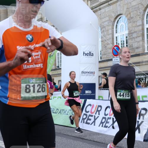 07.09.2025 - BARMER Alsterlauf Strokosch-Dieckow http://msf.ph/oto/8724275 07.09.2025 10:12:29 Ziel 2171, 2599, 2995, 3036, 3126, 3327, 3366, 3367, 3613, 3614, 4193, 4264, 4415, 4518, 4899, 4970, 5175, 5214, 5418, 5613, 5614, 5638, 5813, 5827, 5911, 5956, 6009, 8126, 8145, 8181 meine-sportfotos.de