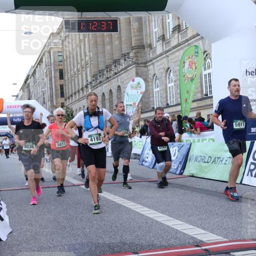 07.09.2025 - BARMER Alsterlauf Strokosch-Dieckow http://msf.ph/oto/8724288 07.09.2025 10:12:35 Ziel 2171, 2599, 2995, 3036, 3444, 3445, 3446, 3614, 4193, 4264, 4518, 4899, 5214, 5410, 5613, 5614, 5638, 5813, 5827, 5911, 5956, 6323, 8181, 8182, 8498 meine-sportfotos.de