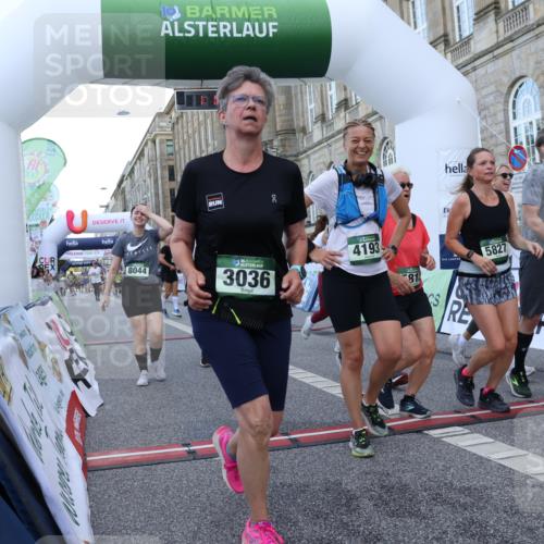 07.09.2025 - BARMER Alsterlauf Strokosch-Dieckow http://msf.ph/oto/8724295 07.09.2025 10:12:38 Ziel 2171, 2200, 2599, 2995, 3036, 3444, 3445, 3446, 4193, 4264, 5410, 5813, 5827, 5911, 5956, 6126, 6323, 8181, 8182, 8498 meine-sportfotos.de
