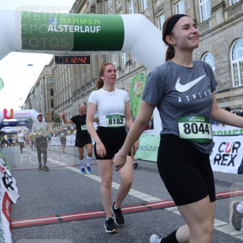 07.09.2025 - BARMER Alsterlauf Strokosch-Dieckow http://msf.ph/oto/8724303 07.09.2025 10:12:40 Ziel 2200, 2331, 2942, 2995, 3036, 3302, 3444, 3445, 3446, 4264, 5410, 5813, 5827, 5911, 5956, 6126, 6310, 6323, 8181, 8182, 8498 meine-sportfotos.de