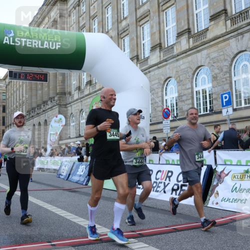 07.09.2025 - BARMER Alsterlauf Strokosch-Dieckow http://msf.ph/oto/8724306 07.09.2025 10:12:42 Ziel 2128, 2200, 2331, 2942, 3302, 3444, 3445, 3446, 4519, 5410, 5630, 6126, 6310, 6323, 8182, 8498 meine-sportfotos.de
