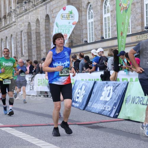 07.09.2025 - BARMER Alsterlauf Strokosch-Dieckow http://msf.ph/oto/8724312 07.09.2025 10:12:45 Ziel 2128, 2200, 2331, 2942, 3302, 3444, 3445, 3446, 3990, 4519, 4694, 5630, 6126, 6310, 6323, 8228, 8229 meine-sportfotos.de