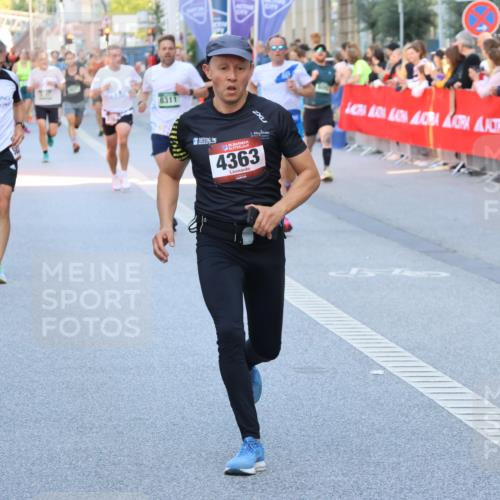07.09.2025 - BARMER Alsterlauf Strokosch-Dieckow http://msf.ph/oto/8724316 07.09.2025 09:49:40 Ziel 1029, 2301, 2402, 2484, 2629, 2889, 2918, 3030, 3404, 3567, 3818, 4043, 4308, 4426, 4481, 4535, 4678, 4826, 5091, 5230, 5460, 5499, 6290, 8207, 8418 meine-sportfotos.de