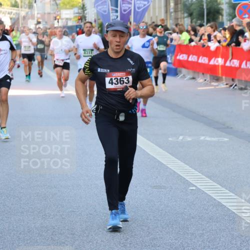 07.09.2025 - BARMER Alsterlauf Strokosch-Dieckow http://msf.ph/oto/8724322 07.09.2025 09:49:40 Ziel 1029, 2301, 2402, 2484, 2629, 2889, 2918, 3030, 3404, 3567, 3818, 4043, 4308, 4426, 4481, 4535, 4678, 4826, 5091, 5230, 5460, 5499, 6290, 8207, 8418 meine-sportfotos.de
