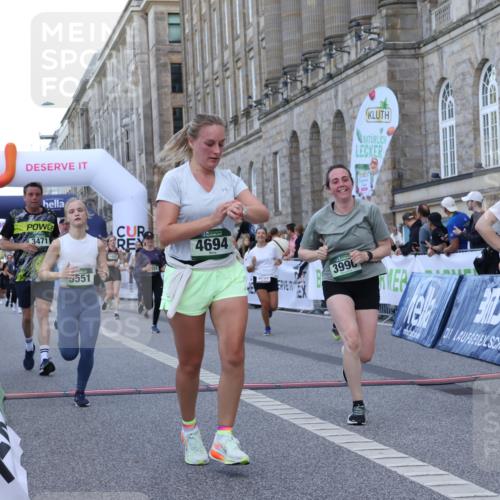 07.09.2025 - BARMER Alsterlauf Strokosch-Dieckow http://msf.ph/oto/8724331 07.09.2025 10:12:52 Ziel 2128, 2226, 3302, 3471, 3990, 4101, 4413, 4519, 4561, 4616, 4694, 4702, 5492, 5630, 6310, 8028, 8228, 8229 meine-sportfotos.de