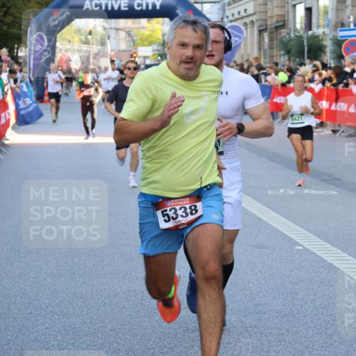 07.09.2025 - BARMER Alsterlauf Strokosch-Dieckow http://msf.ph/oto/8724355 07.09.2025 09:49:32 Ziel 1029, 2147, 2301, 2402, 2629, 2881, 2889, 2918, 3404, 3567, 3818, 4308, 4426, 4481, 4535, 4637, 4678, 4826, 5091, 5187, 5230, 5499, 5784, 5823, 5870, 6290, 8092, 8207, 8418 meine-sportfotos.de