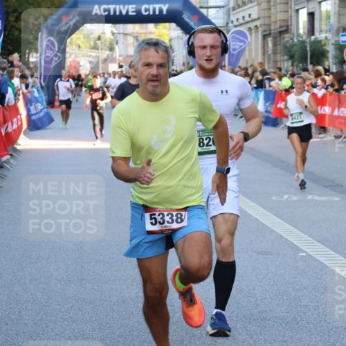 07.09.2025 - BARMER Alsterlauf Strokosch-Dieckow http://msf.ph/oto/8724361 07.09.2025 09:49:32 Ziel 1029, 2147, 2301, 2402, 2629, 2881, 2889, 2918, 3404, 3567, 3818, 4308, 4426, 4481, 4535, 4637, 4678, 4826, 5091, 5187, 5230, 5499, 5784, 5823, 5870, 6290, 8092, 8207, 8418 meine-sportfotos.de