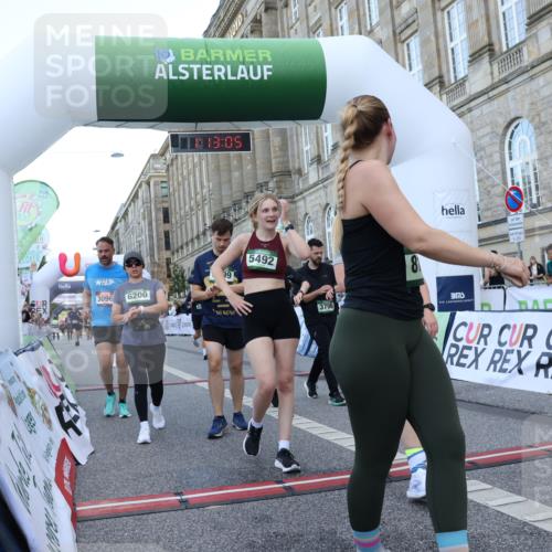 07.09.2025 - BARMER Alsterlauf Strokosch-Dieckow http://msf.ph/oto/8724363 07.09.2025 10:13:03 Ziel 3096, 3228, 3448, 3706, 3873, 3973, 4100, 4136, 4175, 4280, 4413, 4792, 4829, 5401, 5492, 6199, 6200, 8028, 8170 meine-sportfotos.de