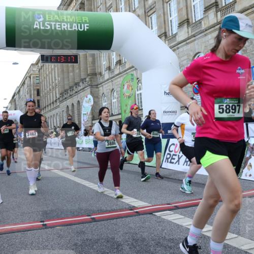 07.09.2025 - BARMER Alsterlauf Strokosch-Dieckow http://msf.ph/oto/8724390 07.09.2025 10:13:15 Ziel 2041, 2432, 2462, 2649, 3182, 3486, 3580, 3880, 3973, 4792, 4852, 5732, 5865, 5897, 5919, 8046, 8058, 8060, 8061, 8125, 8357 meine-sportfotos.de
