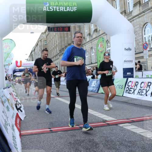 07.09.2025 - BARMER Alsterlauf Strokosch-Dieckow http://msf.ph/oto/8724397 07.09.2025 10:13:17 Ziel 2041, 2432, 2462, 2560, 2649, 3182, 3353, 3486, 3580, 3640, 3880, 4789, 4852, 5732, 5865, 5897, 5919, 8046, 8058, 8060, 8061, 8125, 8357 meine-sportfotos.de