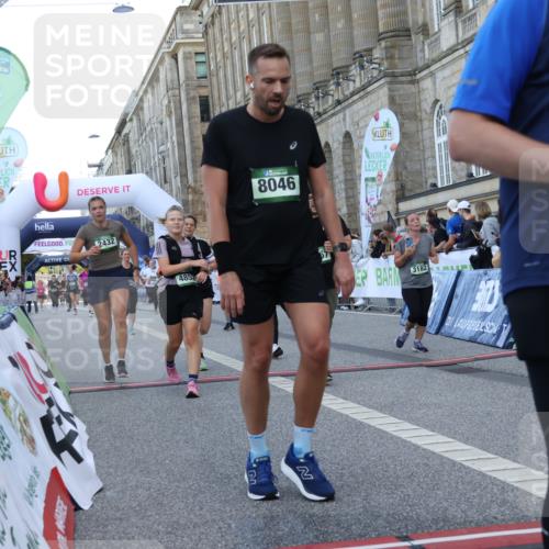 07.09.2025 - BARMER Alsterlauf Strokosch-Dieckow http://msf.ph/oto/8724400 07.09.2025 10:13:17 Ziel 2041, 2432, 2462, 2560, 2649, 3182, 3353, 3486, 3580, 3640, 3880, 4789, 4852, 5732, 5865, 5897, 5919, 8046, 8058, 8060, 8061, 8125, 8357 meine-sportfotos.de