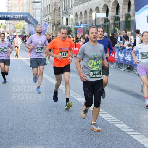 07.09.2025 - BARMER Alsterlauf Strokosch-Dieckow http://msf.ph/oto/8724405 07.09.2025 09:49:26 Ziel 1029, 2147, 2164, 2402, 2881, 2889, 3567, 3818, 4426, 4481, 4535, 4637, 4678, 5091, 5187, 5230, 5499, 5784, 5823, 5870, 8092, 8207, 8311, 8312 meine-sportfotos.de