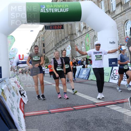 07.09.2025 - BARMER Alsterlauf Strokosch-Dieckow http://msf.ph/oto/8724410 07.09.2025 10:13:20 Ziel 2041, 2432, 2560, 2649, 3182, 3353, 3486, 3580, 3640, 4571, 4572, 4789, 4852, 5732, 5919, 8046, 8060, 8061, 8125, 8357 meine-sportfotos.de