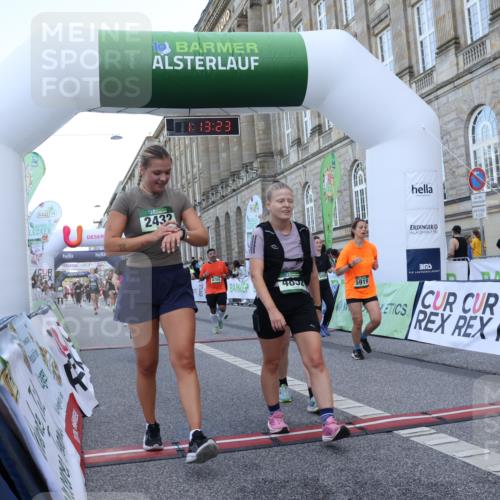 07.09.2025 - BARMER Alsterlauf Strokosch-Dieckow http://msf.ph/oto/8724414 07.09.2025 10:13:21 Ziel 2041, 2432, 2560, 2649, 3182, 3353, 3486, 3580, 3640, 4571, 4572, 4789, 4852, 5732, 5919, 8357 meine-sportfotos.de