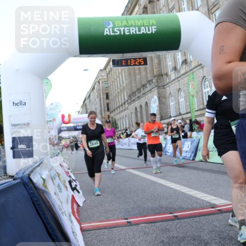 07.09.2025 - BARMER Alsterlauf Strokosch-Dieckow http://msf.ph/oto/8724417 07.09.2025 10:13:23 Ziel 2041, 2432, 2560, 2649, 3182, 3353, 3486, 3580, 3640, 4571, 4572, 4789, 4852, 5919, 8357 meine-sportfotos.de