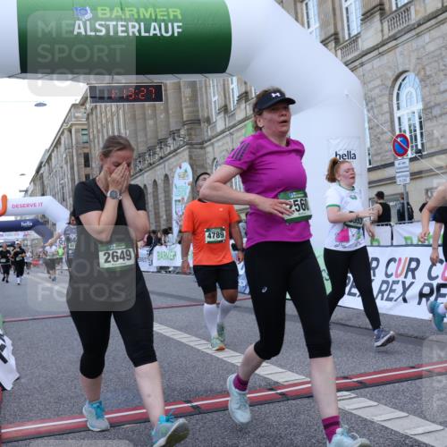 07.09.2025 - BARMER Alsterlauf Strokosch-Dieckow http://msf.ph/oto/8724424 07.09.2025 10:13:25 Ziel 2007, 2049, 2560, 2649, 2707, 3353, 3580, 3640, 4397, 4462, 4571, 4572, 4789, 5919 meine-sportfotos.de