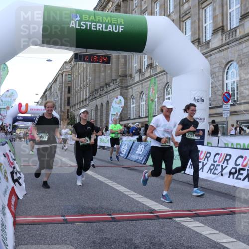 07.09.2025 - BARMER Alsterlauf Strokosch-Dieckow http://msf.ph/oto/8724440 07.09.2025 10:13:32 Ziel 2007, 2049, 2077, 2080, 2659, 2660, 2707, 3125, 4397, 4462, 4577, 4950, 6050 meine-sportfotos.de