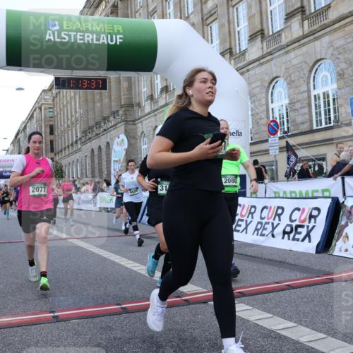 07.09.2025 - BARMER Alsterlauf Strokosch-Dieckow http://msf.ph/oto/8724453 07.09.2025 10:13:36 Ziel 2007, 2049, 2077, 2080, 2659, 2660, 2707, 3012, 3013, 3125, 4397, 4462, 4577, 4950, 5974, 5975, 6050 meine-sportfotos.de