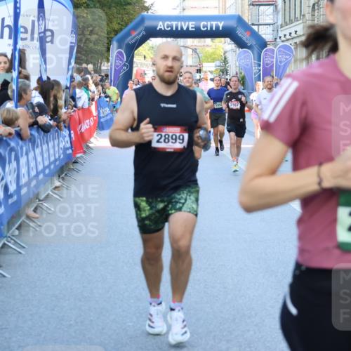 07.09.2025 - BARMER Alsterlauf Strokosch-Dieckow http://msf.ph/oto/8724460 07.09.2025 09:49:19 Ziel 2147, 2164, 2881, 4363, 4637, 5067, 5187, 5784, 5823, 5825, 5870, 8092, 8311, 8312, 8432 meine-sportfotos.de