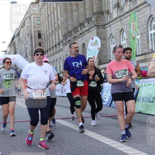 07.09.2025 - BARMER Alsterlauf Strokosch-Dieckow http://msf.ph/oto/8724485 07.09.2025 10:13:49 Ziel 2289, 2323, 2550, 3161, 3162, 3217, 3257, 3390, 3409, 3487, 3513, 3761, 3863, 4220, 4398, 4686, 5386, 5731, 5803, 5817, 5818, 8048 meine-sportfotos.de
