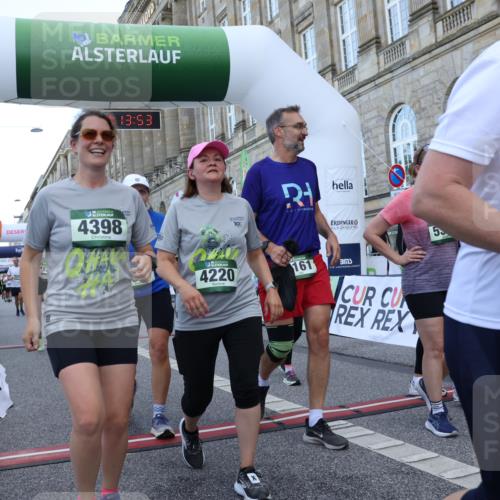 07.09.2025 - BARMER Alsterlauf Strokosch-Dieckow http://msf.ph/oto/8724492 07.09.2025 10:13:51 Ziel 2289, 2323, 2550, 3161, 3162, 3257, 3390, 3409, 3487, 3513, 3761, 3769, 3863, 4220, 4398, 5386, 5731, 5803, 5817, 5818, 6053, 8002, 8048 meine-sportfotos.de