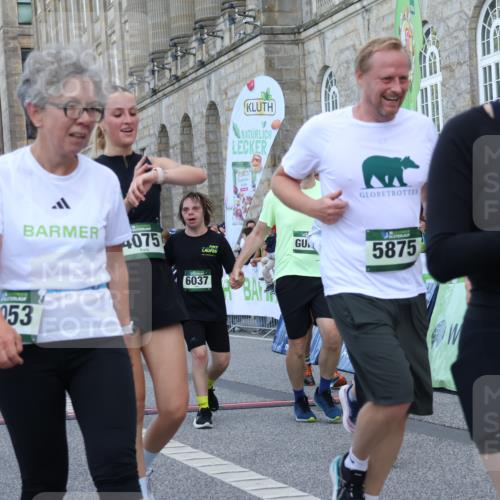 07.09.2025 - BARMER Alsterlauf Strokosch-Dieckow http://msf.ph/oto/8724521 07.09.2025 10:14:03 Ziel 2295, 3121, 3424, 3425, 3511, 3769, 3799, 3879, 3895, 4075, 4659, 4716, 4718, 4761, 4881, 5040, 5041, 5145, 5721, 6037, 6158 meine-sportfotos.de