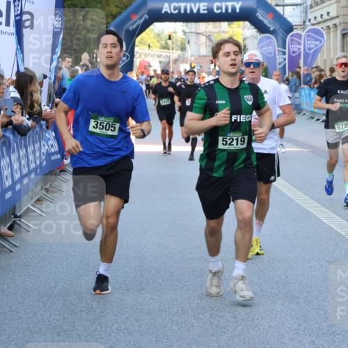 07.09.2025 - BARMER Alsterlauf Strokosch-Dieckow http://msf.ph/oto/8724522 07.09.2025 09:49:08 Ziel 2854, 2855, 3120, 3204, 3449, 3565, 3694, 4204, 4363, 4797, 5067, 5338, 5474, 5820, 5825, 5881, 6233, 8312, 8421, 8432 meine-sportfotos.de