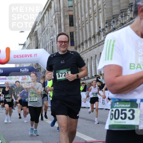 07.09.2025 - BARMER Alsterlauf Strokosch-Dieckow http://msf.ph/oto/8724524 07.09.2025 10:14:05 Ziel 2295, 3121, 3424, 3425, 3511, 3564, 3799, 3879, 3895, 4075, 4659, 4716, 4718, 4761, 4881, 4958, 5040, 5041, 5145, 5721, 6037, 6158 meine-sportfotos.de