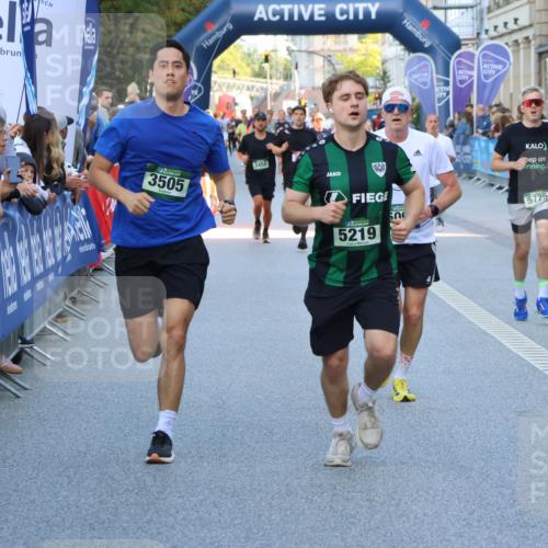 07.09.2025 - BARMER Alsterlauf Strokosch-Dieckow http://msf.ph/oto/8724526 07.09.2025 09:49:08 Ziel 2854, 2855, 3120, 3204, 3449, 3565, 3694, 4204, 4363, 4797, 5067, 5338, 5474, 5820, 5825, 5881, 6233, 8312, 8421, 8432 meine-sportfotos.de