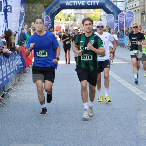 07.09.2025 - BARMER Alsterlauf Strokosch-Dieckow http://msf.ph/oto/8724539 07.09.2025 09:49:07 Ziel 2854, 2855, 3120, 3204, 3449, 3565, 3694, 4204, 4363, 4797, 5067, 5338, 5474, 5820, 5825, 5881, 6233, 6328, 8421, 8432 meine-sportfotos.de