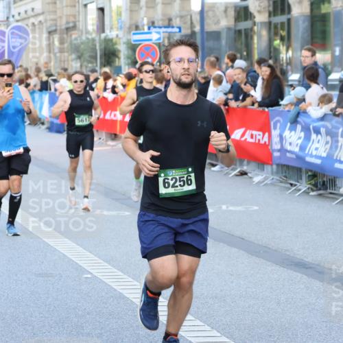 07.09.2025 - BARMER Alsterlauf Strokosch-Dieckow http://msf.ph/oto/8724542 07.09.2025 09:49:05 Ziel 2854, 2855, 3120, 3167, 3204, 3449, 3565, 3694, 4204, 4363, 4797, 5067, 5338, 5474, 5820, 5825, 5881, 5958, 6233, 6328, 8281, 8421, 8432 meine-sportfotos.de